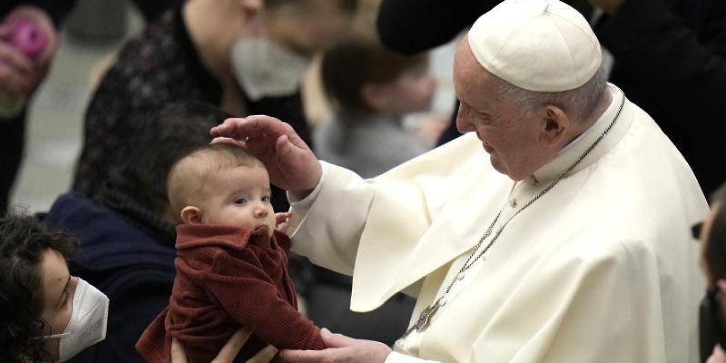 Papst Franziskus - Foto: Alessandra Tarantino/dpa