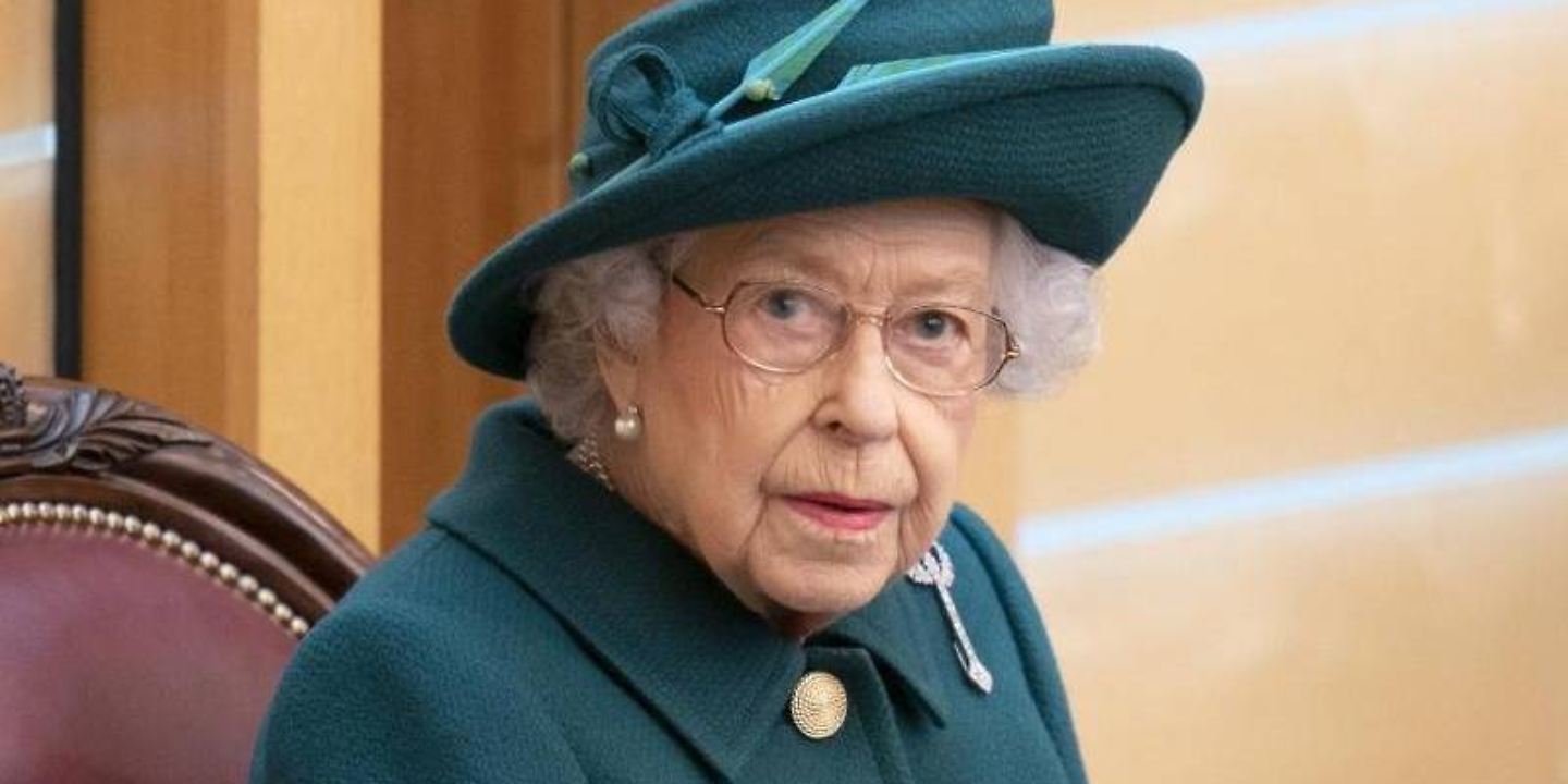 Queen Elizabeth II Foto Jane Barlow dpa.jpg